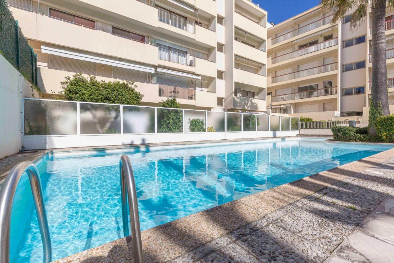 Chez J-P - 100M Beach 2-4Pers Terrace Sea View Pool Garage アンティーブ エクステリア 写真